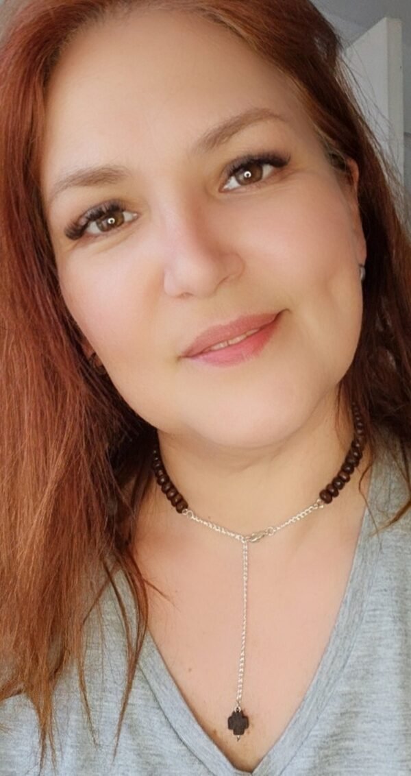 BeautyPlus_20251012180051152_1_save Collar Elarion